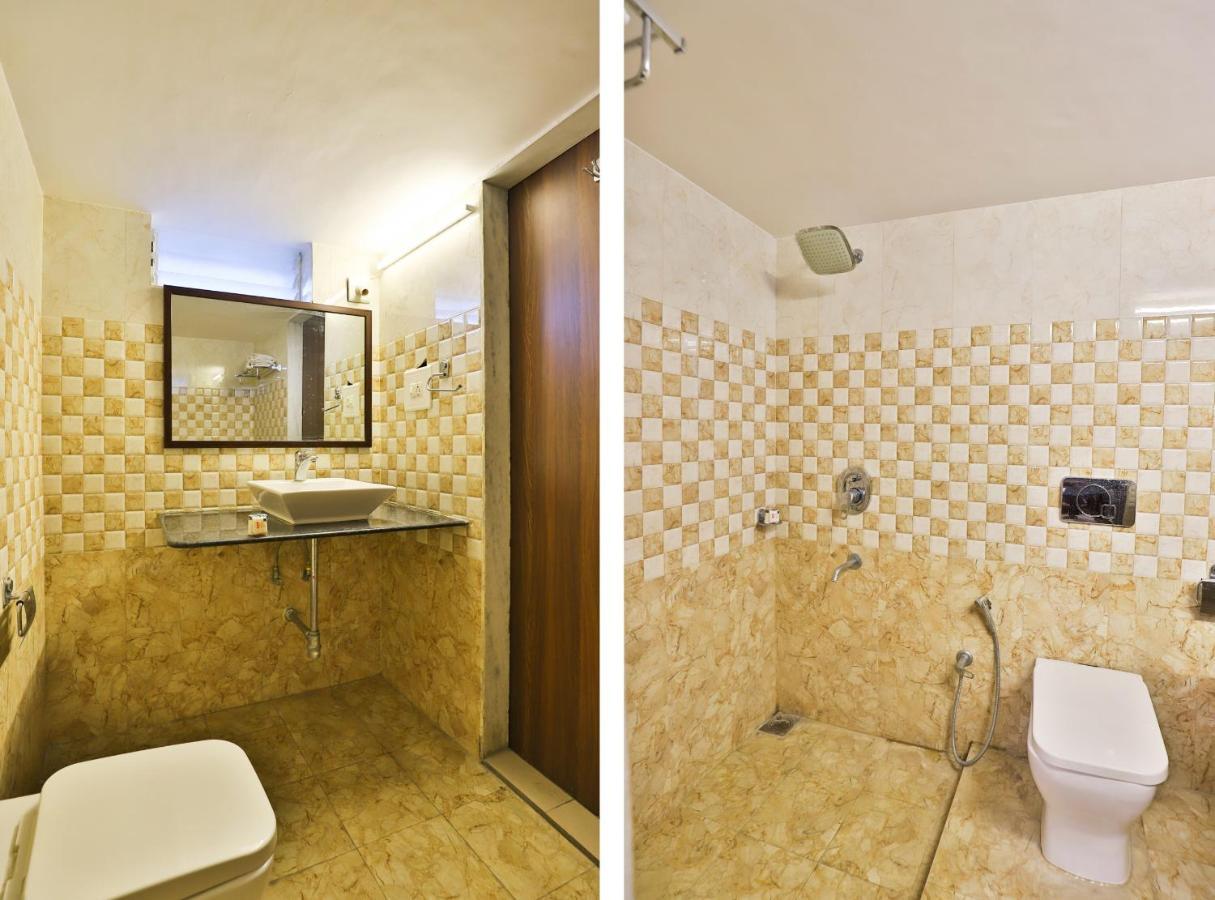 Oyo 13668 Hotel Utsav Vadodara Zewnętrze zdjęcie
